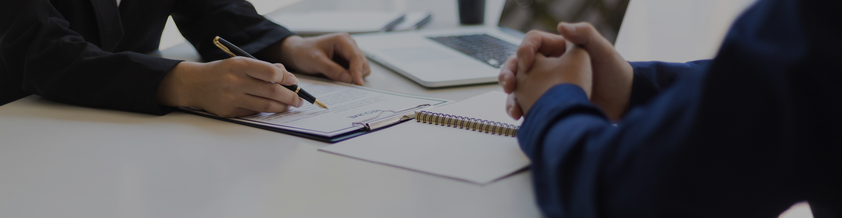 相談をイメージした画像